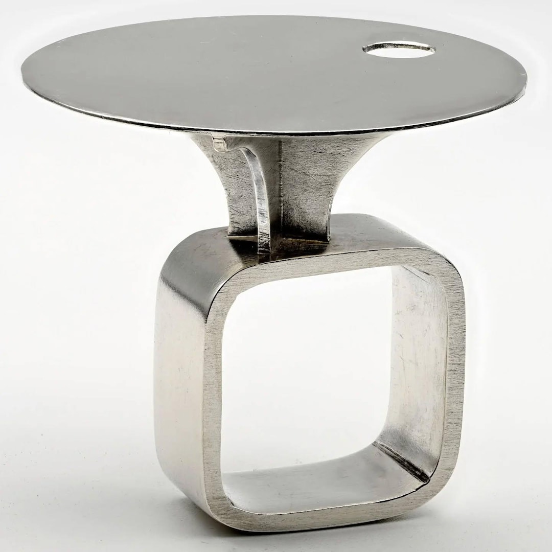 Niemeyer Ring No. 3